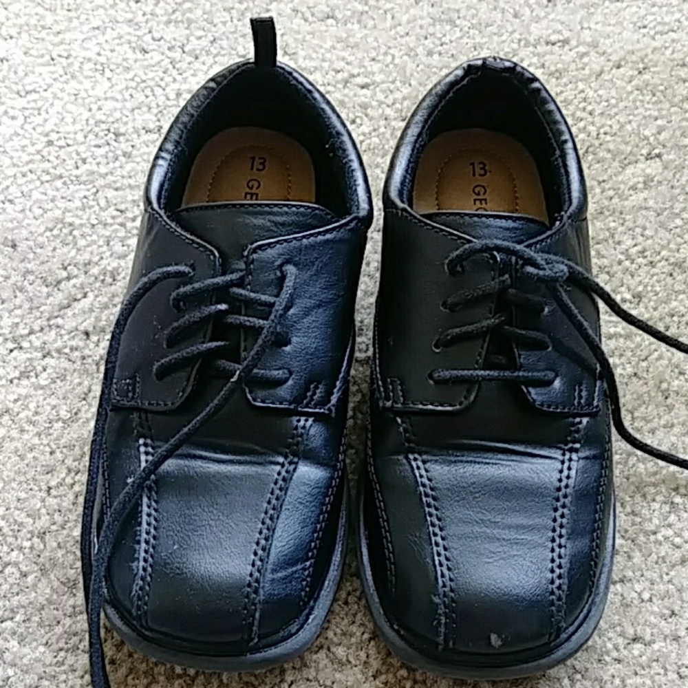 Boy shoes